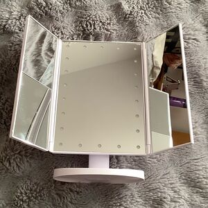 Sleek White Tri-Fold Vanity Mirror with LED